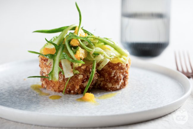 Swordfish cutlet with puntarelle salad - Italian recipes by GialloZafferano