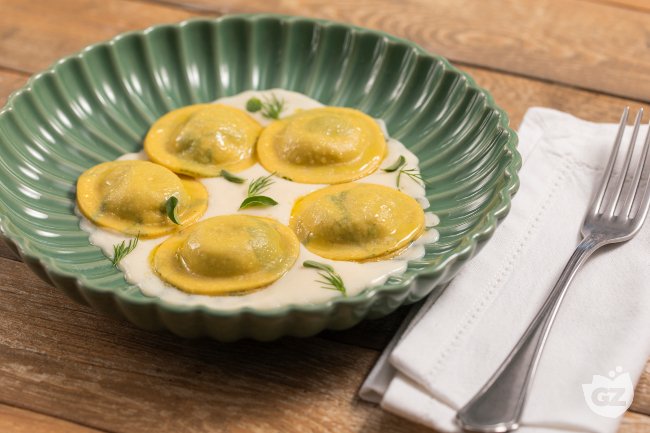 Herb Ravioli - Italian recipes by GialloZafferano