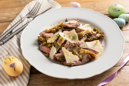 Roast beef with sweet and sour vegetables
