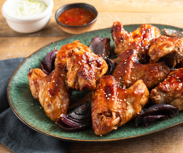 Glazed Chicken Wings with Soy Sauce