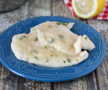 Chicken scaloppine with lemon