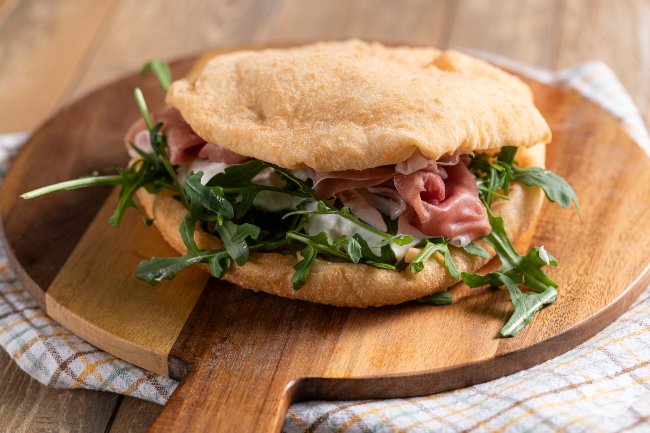 Fried Stuffed Sandwich - Italian recipes by GialloZafferano
