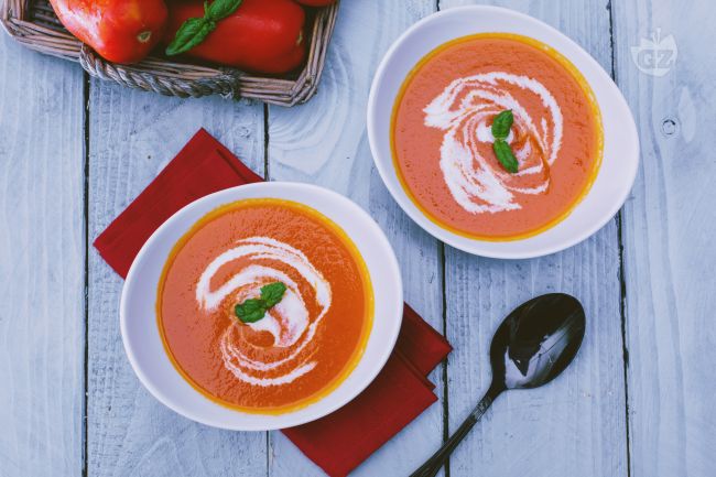 Tomato Soup - Italian recipes by GialloZafferano