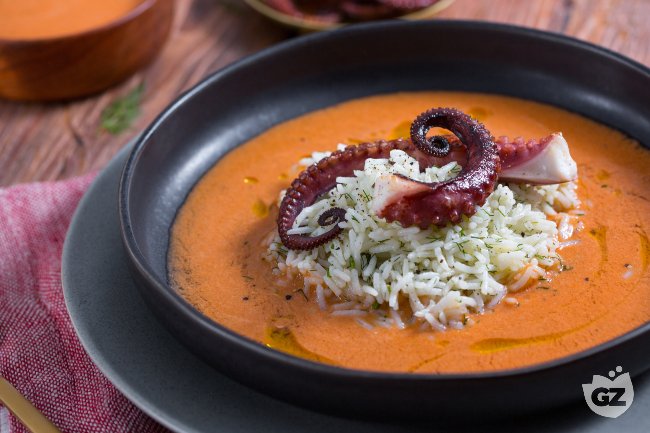Bell Pepper Gazpacho with Basmati and Octopus - Italian recipes by GialloZafferano