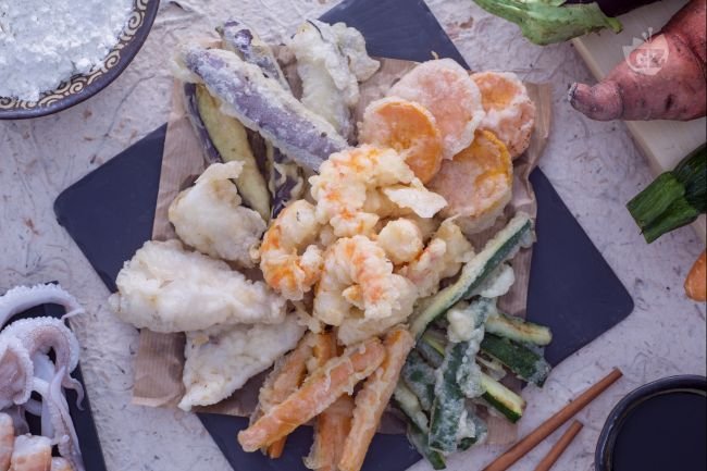 Tempura of Squid and Vegetables - Italian recipes by GialloZafferano