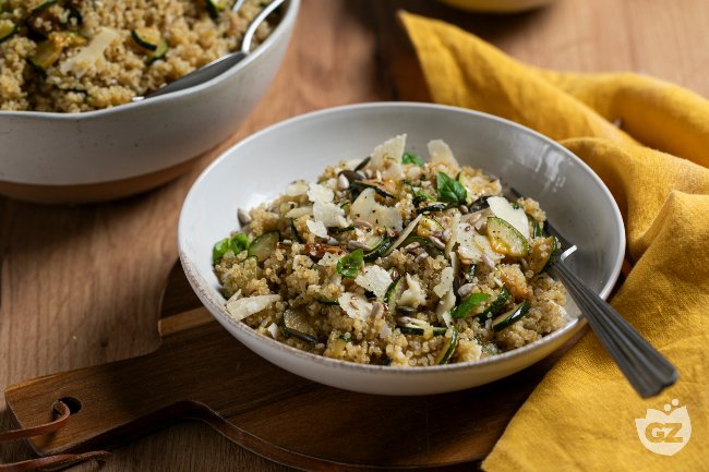 Quinoa with zucchini and cheese - Italian recipes by GialloZafferano