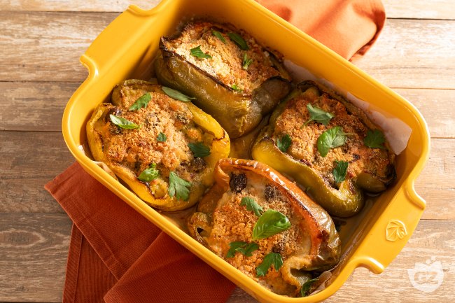 Stuffed Peppers Without Meat - Italian recipes by GialloZafferano