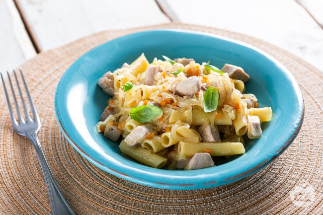 Tuna Genovese - Italian recipes by GialloZafferano