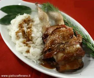Quails with Bacon Cloak and Rice