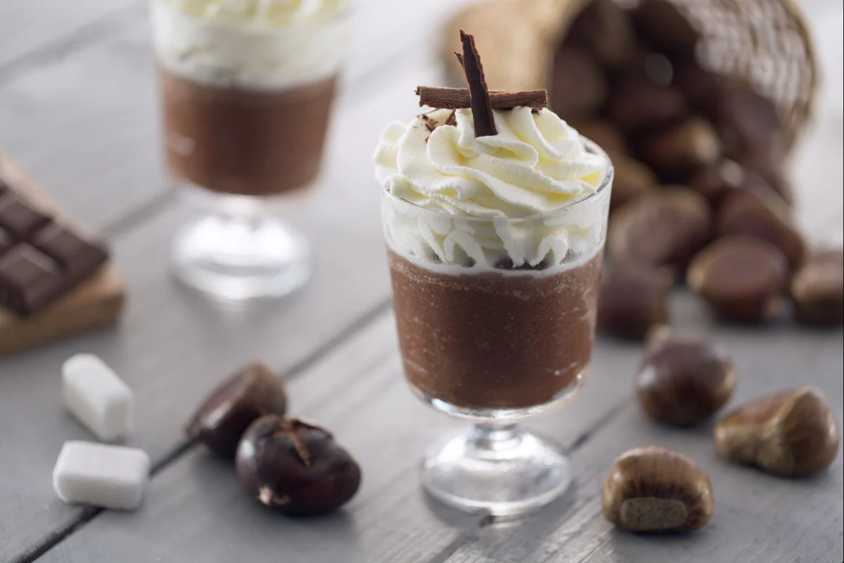 Chestnut spoon cups