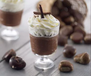 Chestnut spoon cups