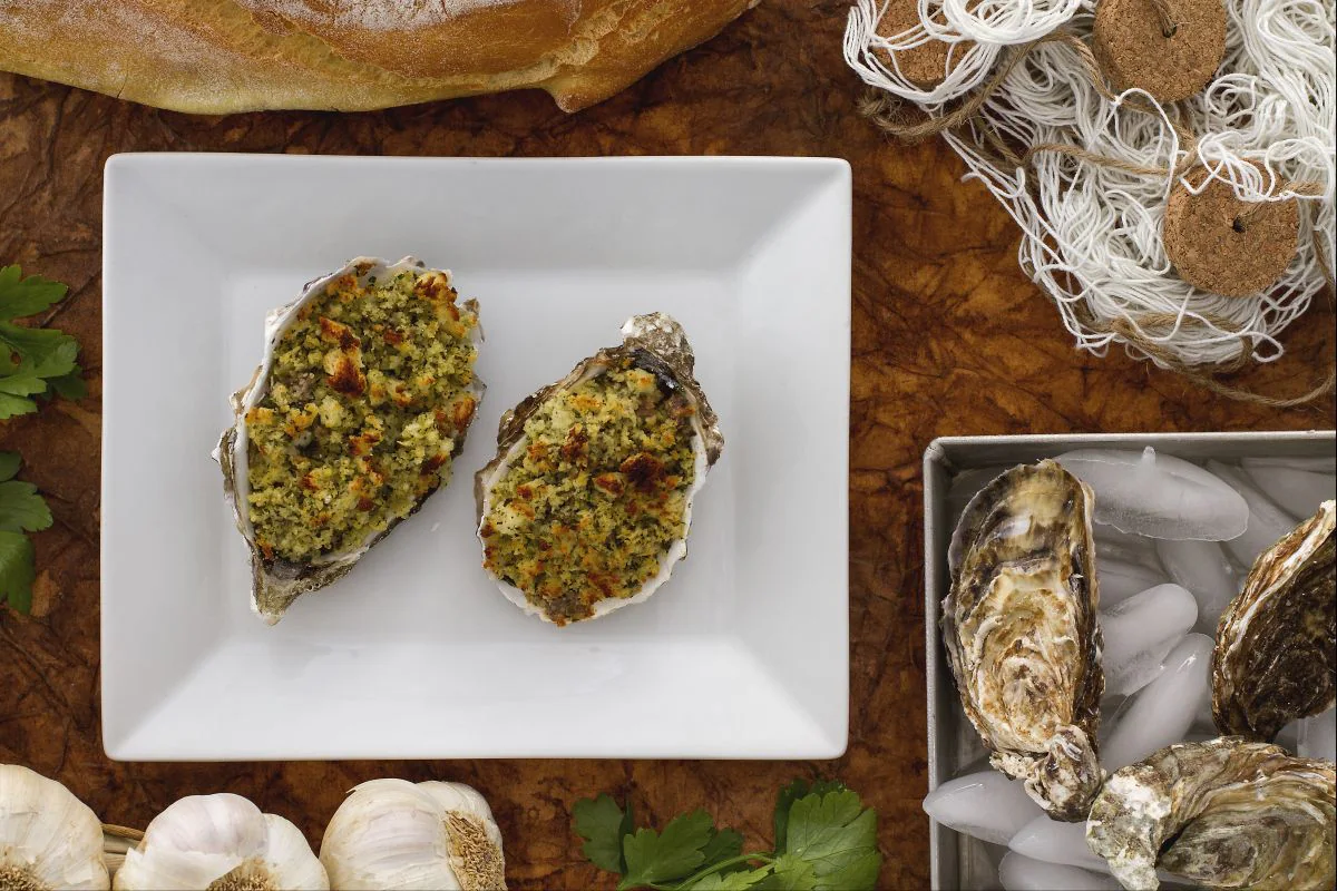 Gratinated oysters with anchovies and Pantelleria capers