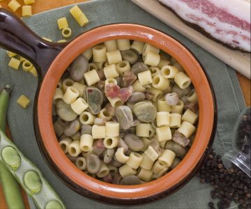 Pasta and broad beans