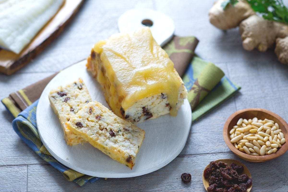 Cod terrine with apple sauce