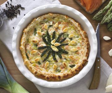 Salmon Quiche with Asparagus and Leeks