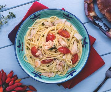 Spicy crab linguine