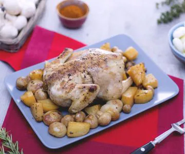 Chicken with potatoes, mushrooms and onions