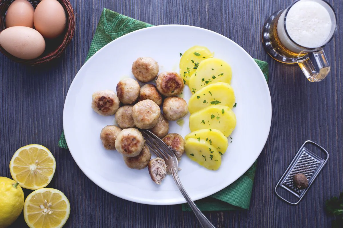 Danish meatballs (Frikadeller) with parsley potatoes
