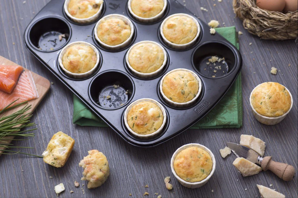 Muffins with feta and salmon