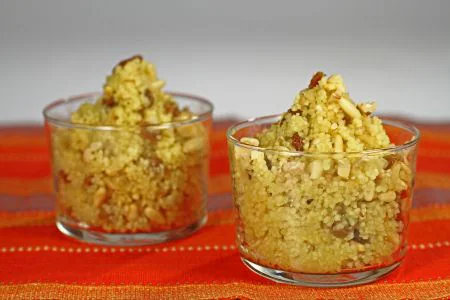 Couscous with dried fruits and honey