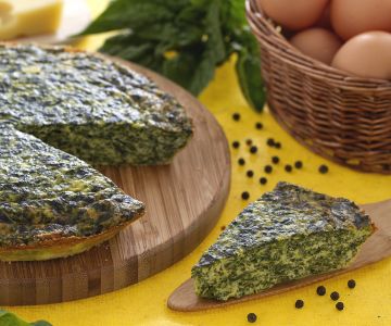 Baked omelette with ricotta and spinach