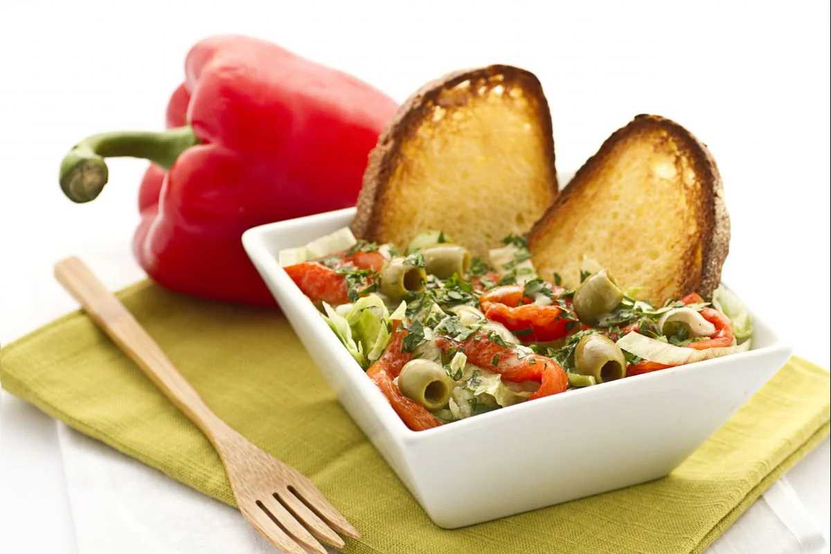 Celery and Pepper Salad