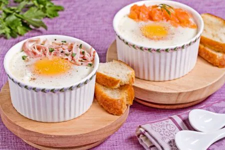 Eggs in cocotte with salmon