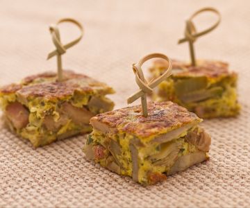 Artichoke, Mushroom and Smoked Bacon Omelette