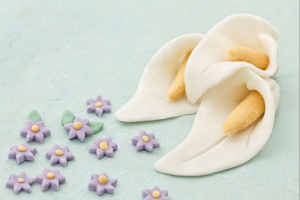 Sugar paste