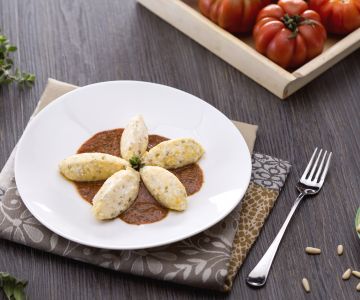 Ricotta gnocchi with three aromas