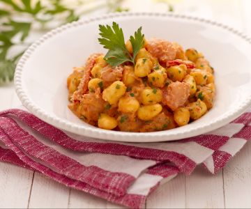 Gnocchetti with crab meat and shrimp