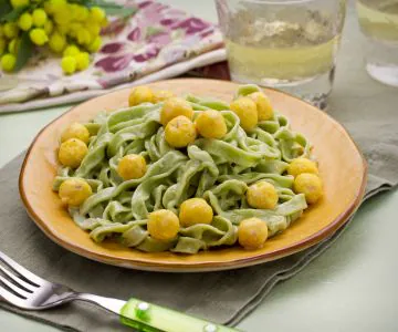 Mimosa tagliatelle