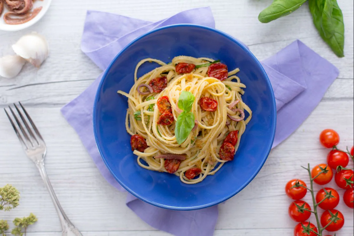 Linguine with confit cherry tomatoes