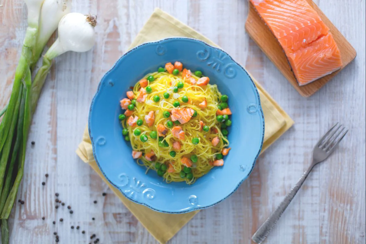 Tagliolini with Salmon and Peas