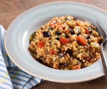 Fregola with eggplants