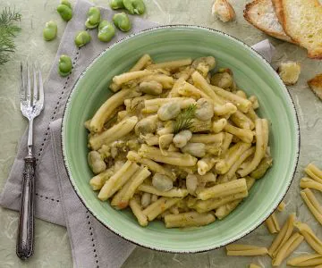 Casarecce with fava bean puree