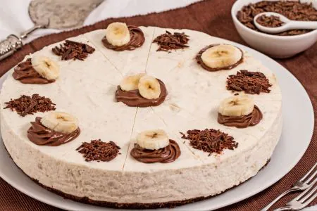 Banana and Chocolate Cheesecake