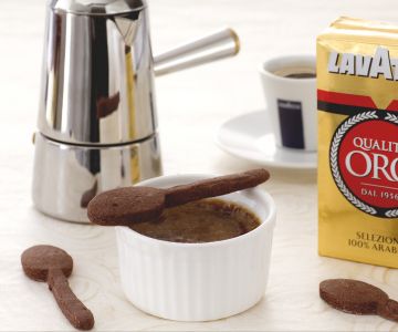 Catalan cream with coffee and cardamom