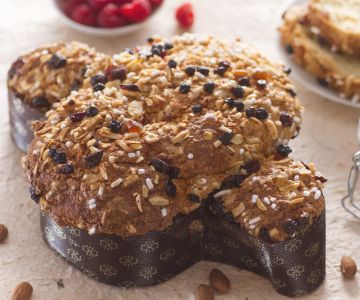 Quick Easter Dove Cake with Red Fruits