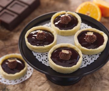 Orange and Chocolate Baskets