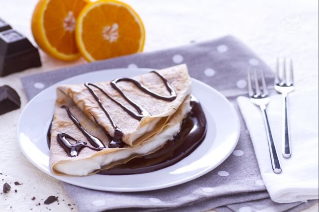 Chestnut flour crepes with mascarpone and chocolate ganache - Italian recipes by GialloZafferano