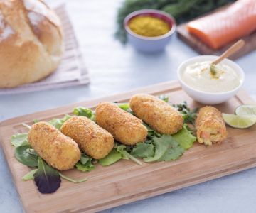 Potato and Salmon Croquettes with Yogurt Sauce