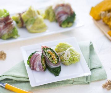 Cabbage rolls stuffed with vegetables