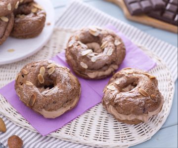 Mini Paris-Brest with cocoa and chocolate cream