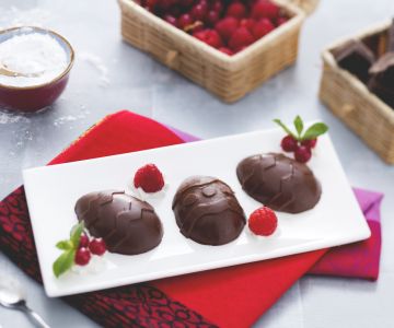 Panna Cotta Chocolate Eggs