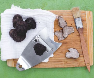 How to clean the truffle
