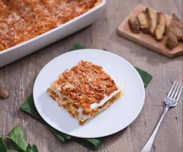 Lasagna with Seitan Ragù