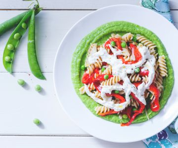 Pasta with pea pods