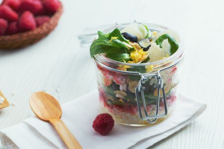 Rice salad with dried fruit