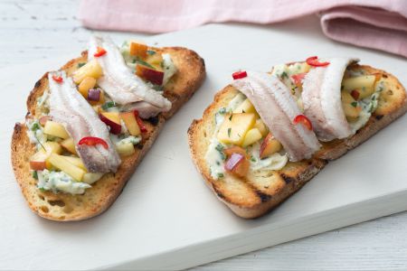 Butter and sardine toast